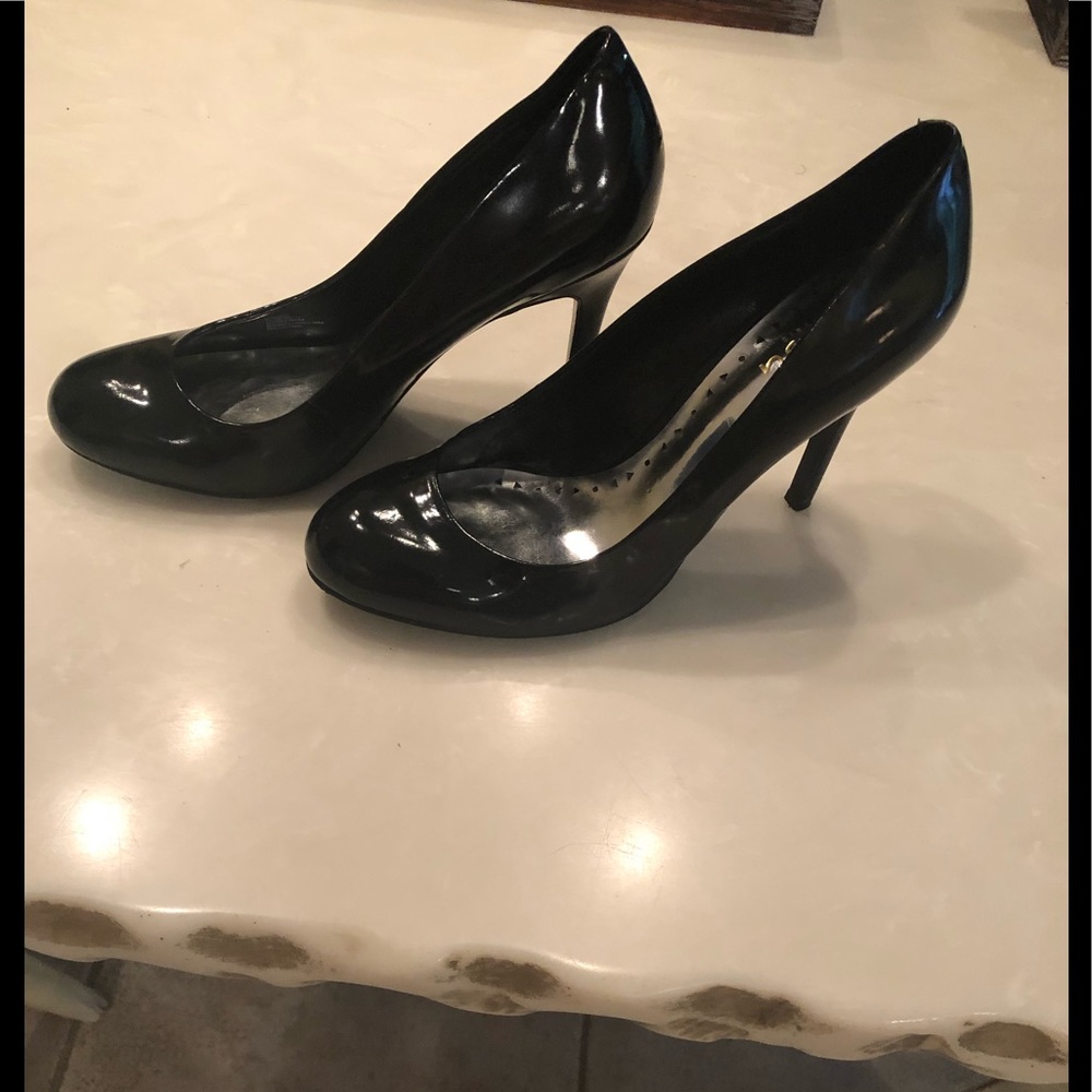 BCBG Paris Black Patent Leather Pumps - Picture 3 of 7